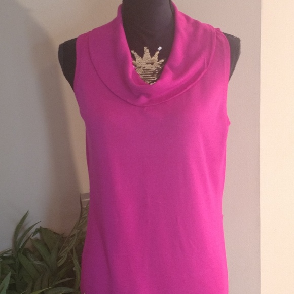 Top - Picture 1 of 2